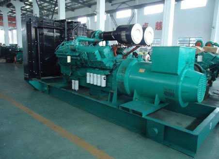 碾子山800kw康明斯柴油发电机组图片 碾子山800kw康明斯柴油发电机组图片